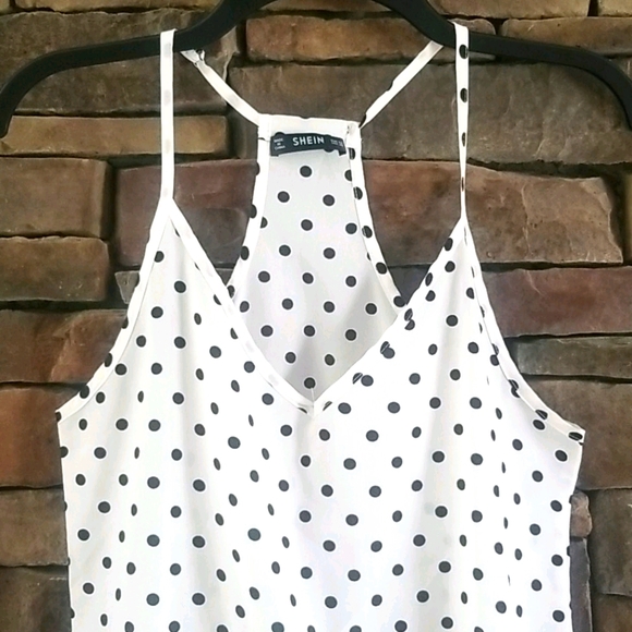 SHEIN Polka Dot Top - Picture 4 of 7
